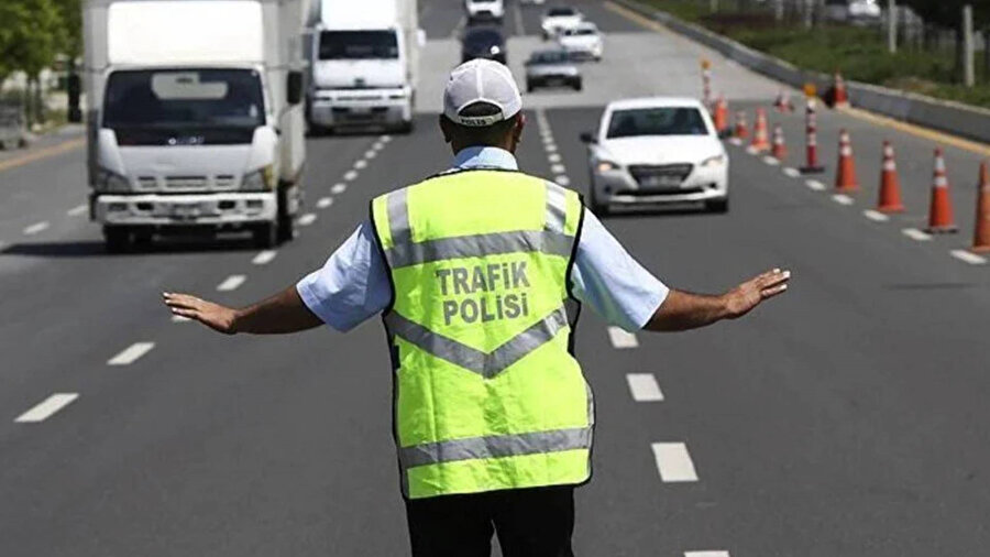 İstanbul'da bugün bazı yollar trafiğe kapatılacak.