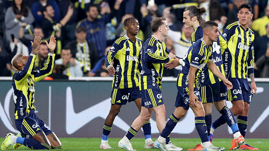 Ahmet Çakar penaltı kararı için son noktayı koydu: Fenerbahçe-Karagümrük maçında tartışılan pozisyon