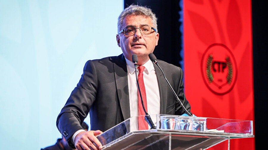 Tufan Erhürman, KKTC'nin altıncı cumhurbaşkanı oldu.