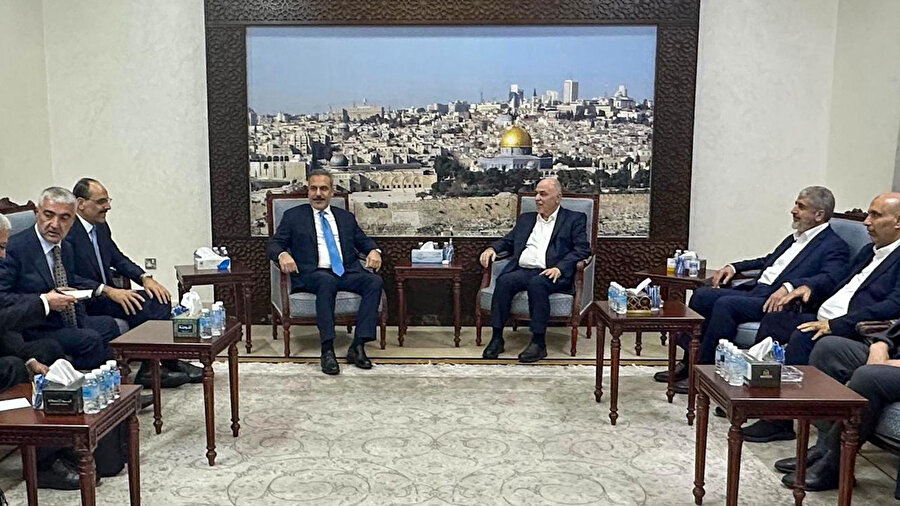 ​Bakan Fidan ve MİT Başkanı Kalın, Doha'da Hamas heyetiyle görüştü