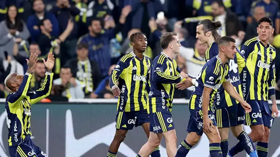 Fenerbahçe, geçen sene zirvedeydi: Bu sene işler değişti