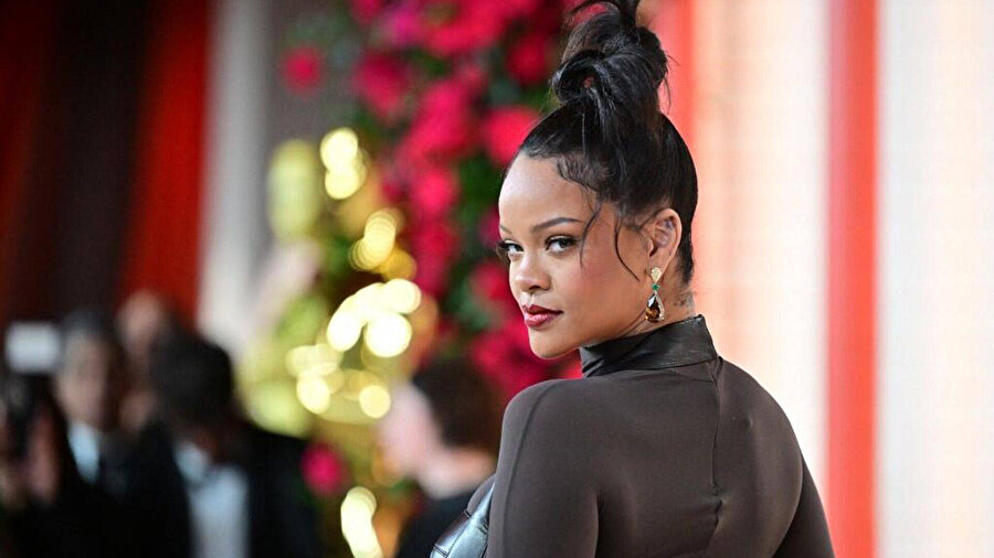 Rihanna 36 milyon dolar zararda