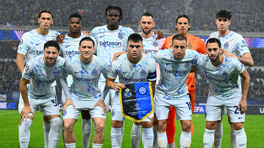 Hakan Çalhanoğlu fileleri havalandırdı: Inter, Galatasaray'ın rakibini yendi