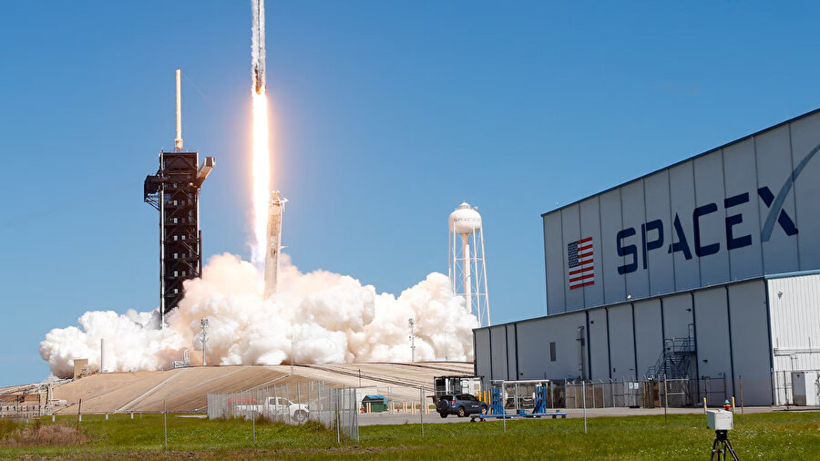 SpaceX'e dev rakip geliyor: Avrupa'da yeni uzay üssü kurulacak​