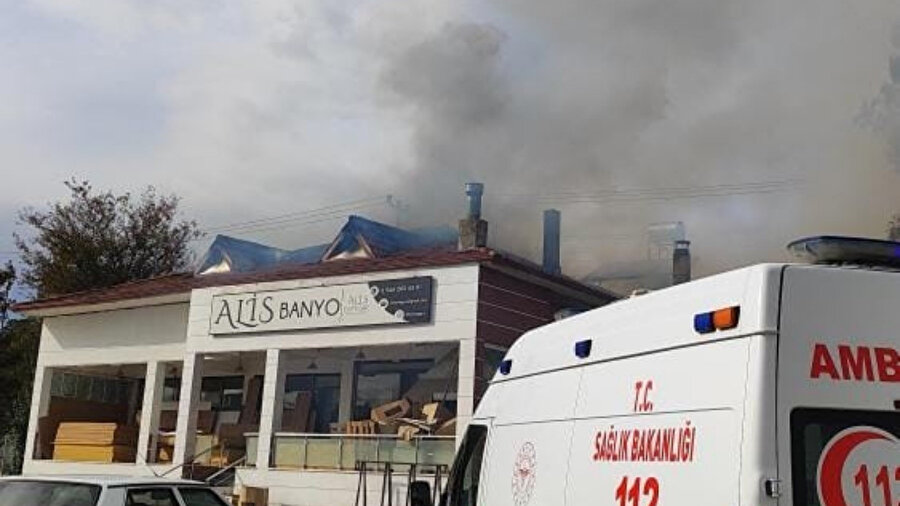 Samsun’da mobilya dükkanında yangın