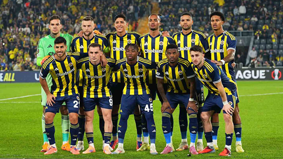 Fenerbahçe - Stuttgart maçında olay iddia: Hoparlörden yapay ıslık açıldı