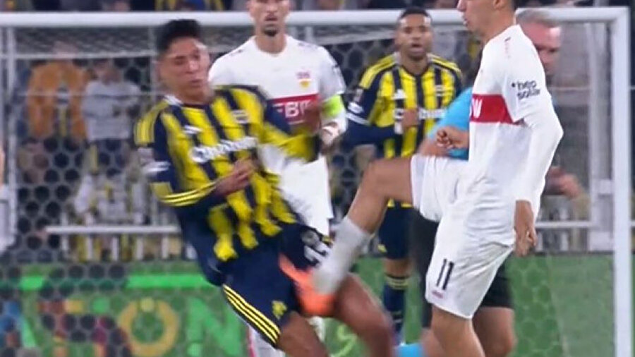 Fenerbahçe - Stuttgart maçında olay karar: Kırmızı kart beklentisi
