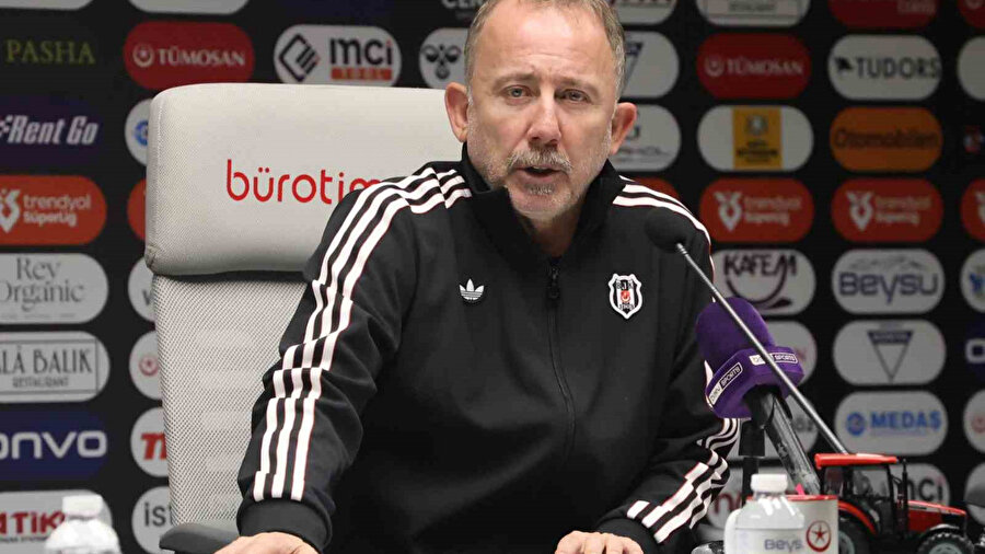 Sergen Yalçın'dan Beşiktaş'ta yeni yapılanma vurgusu: Yeni scouy ekibi ve Serkan Reçber vurgusu