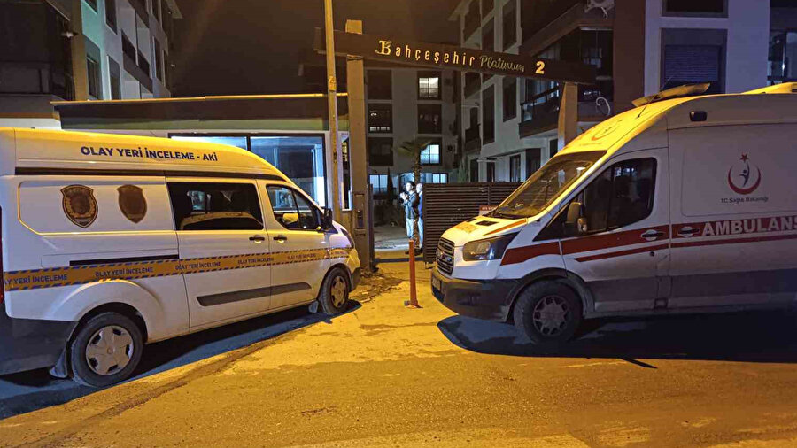 İzmir Torbalı'da aile faciası: Anne ve babasını öldürüp intihar etti