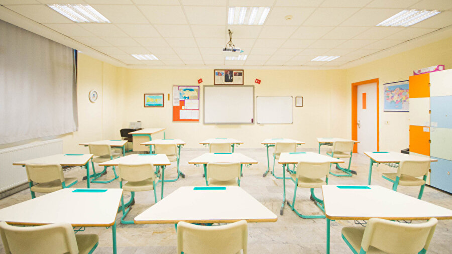 OKULLAR YARIN TATİL Mİ? | Okullar 28 Ekim'de yarım gün mü? Öğleden sonra ders yok mu?