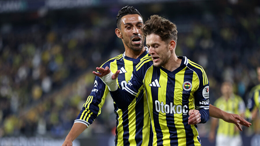 Fenerbahçe'de beklenen ayrılık: Almanlar yıldız ismi duyurdu