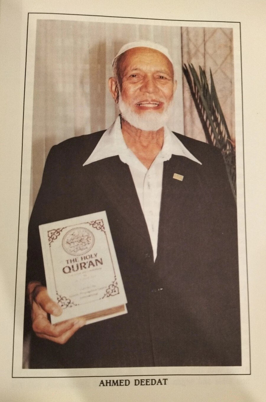Ahmed Deedat’ın İslâm’ı savunma biçiminin, 20. yüzyılın en etkili davet örneklerinden biri olduğu sık sık dile getiriliyor.