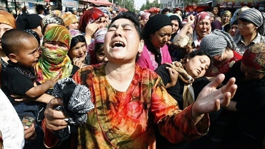 Türkiye’den Uygur Türkleri’ne destek