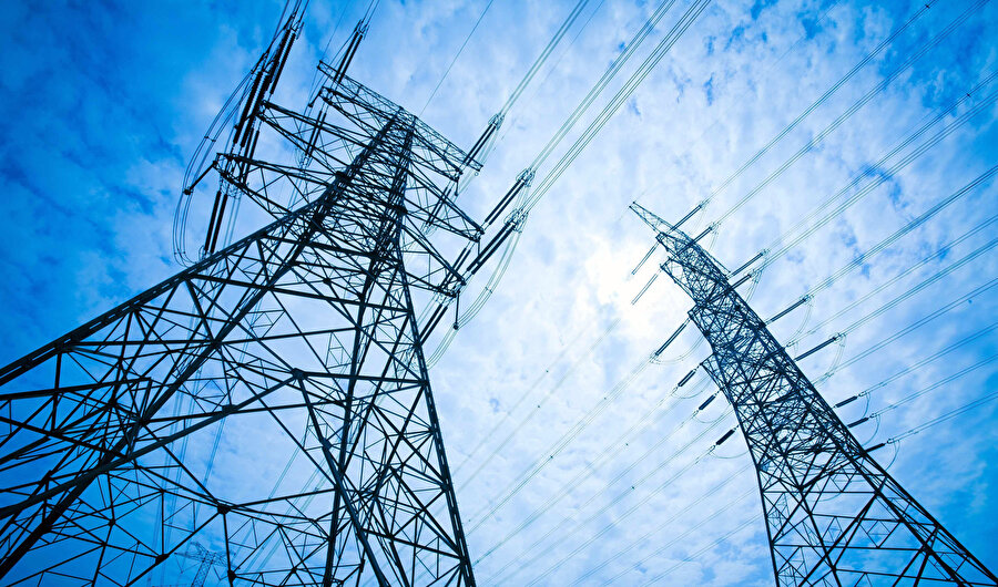 İstanbul'da elektrik kesintisi: 25 ilçede gerçekleşecek elektrik kesintisi 10 saate yakın sürecek