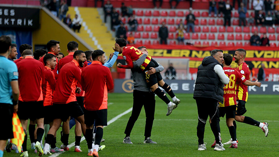 Kayserispor 3-2 Kasımpaşa (MAÇ SONUCU)