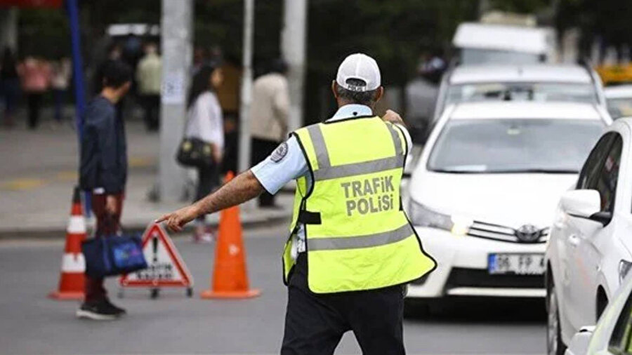 İstanbul'da bazı yollar trafiğe kapatılıyor.