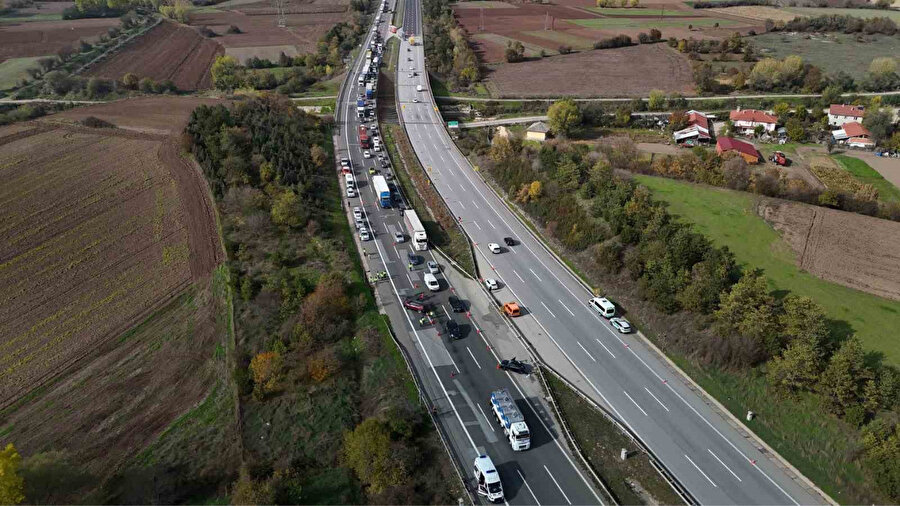 TEM’in Bolu geçişinde feci kaza: Bir ölü, 4 yaralı 