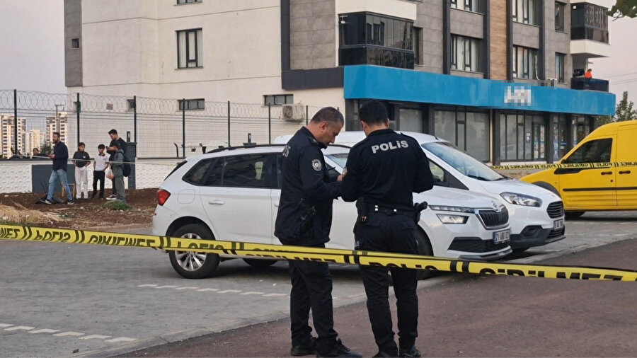 Kasap dükkanında silahlı kavga: İki ölü, iki yaralı