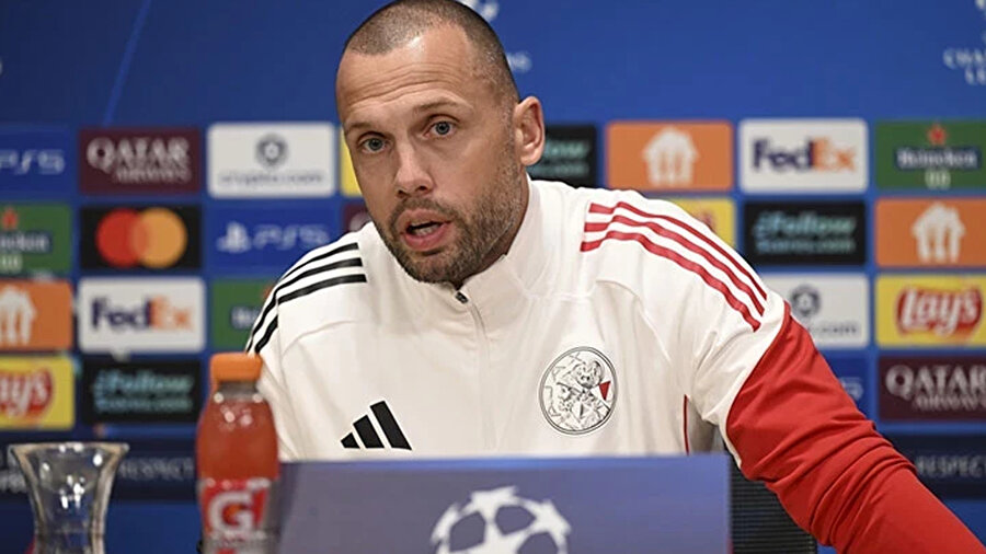 Ajax Teknik Direktörü Heitinga'dan flaş sözler: Galatasaray maçı en önemli maç olacak
