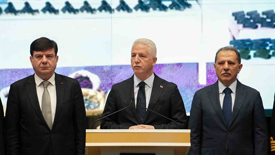 İstanbul Valisi Davut Gül: Bu yılın ilk 10 ayında 145 organize suç çetesi çökertildi 