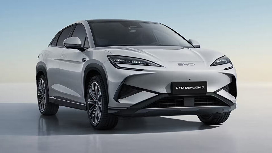 Elektrikli dev BYD Sealion 7 Türkiye’de satışa sunuldu: 440 km menzilli elektrikli SUV’un fiyatı ve tüm özellikleri