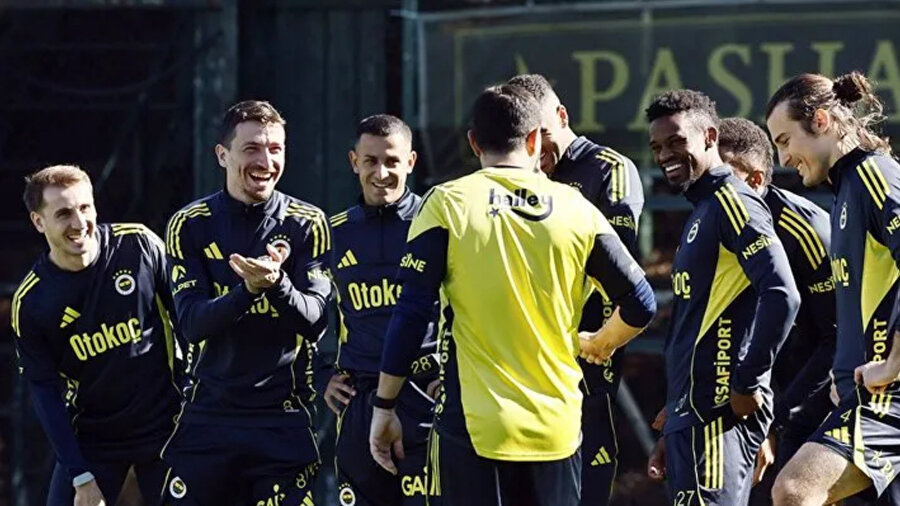 Fenerbahçe, Viktoria Plzen maçı kamp kadrosu belli oldu
