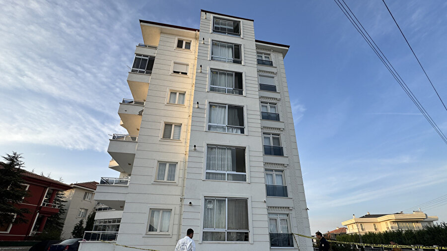 Karaman'da 5. kattan düşen kadın öldü