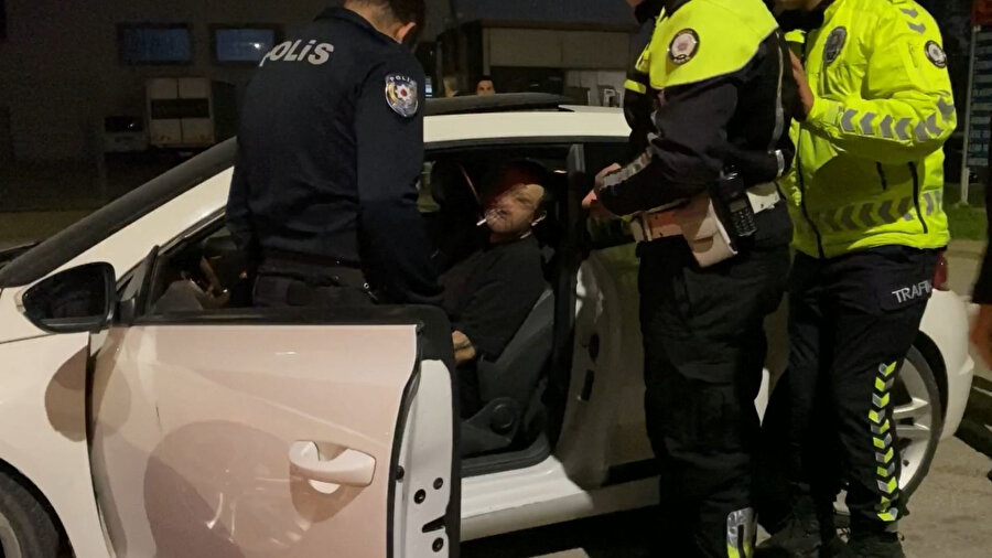 Alkollü çıkan engelli sürücü şoke etti