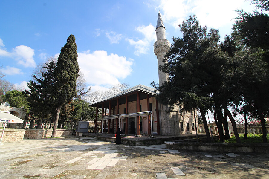 Takkeci İbrahim Ağa Camii