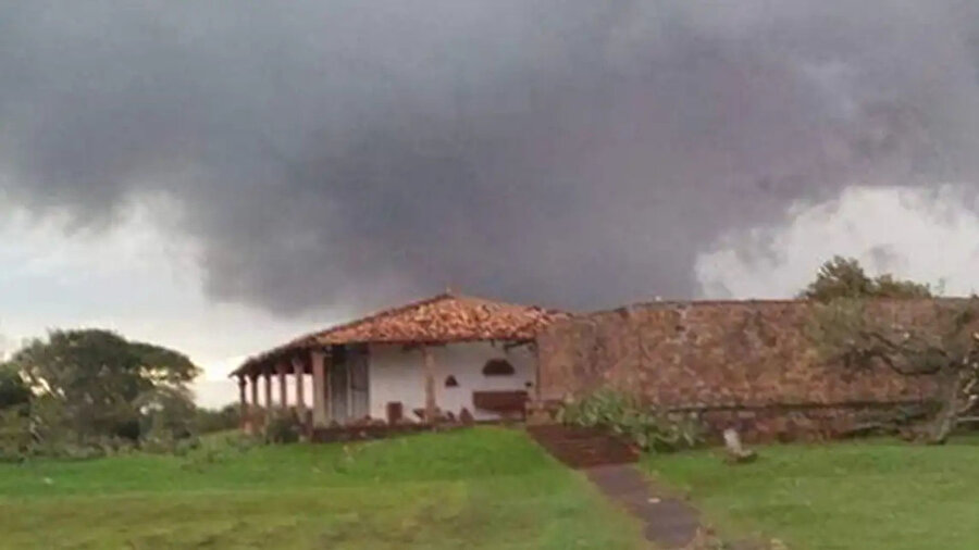 Bölge için fırtına ve yeni hortum uyarıları devam ediyor.