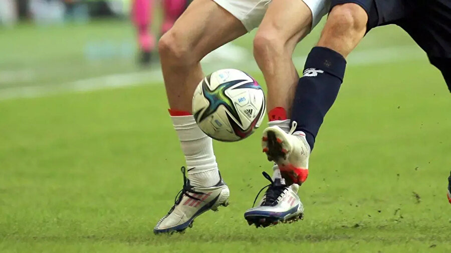 9 Kasım Pazar maç programı: Bugün hangi maçlar var, saat kaçta ve hangi kanalda? (Süper Lig, Premier Lig, La Liga, Serie A, Bundesliga, Ligue 1)