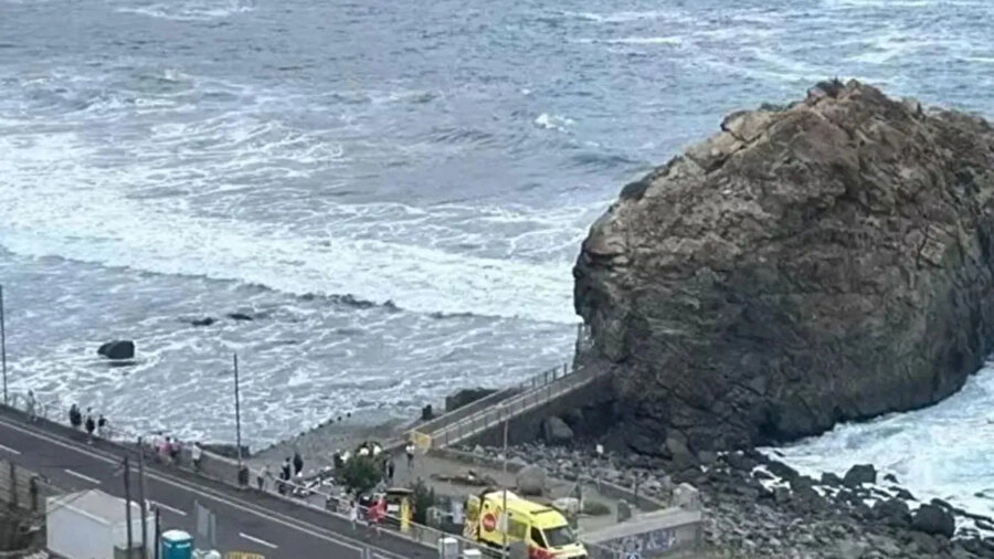 Yetkililer vatandaşları yüksek dalgalara karşı uyarıyor.