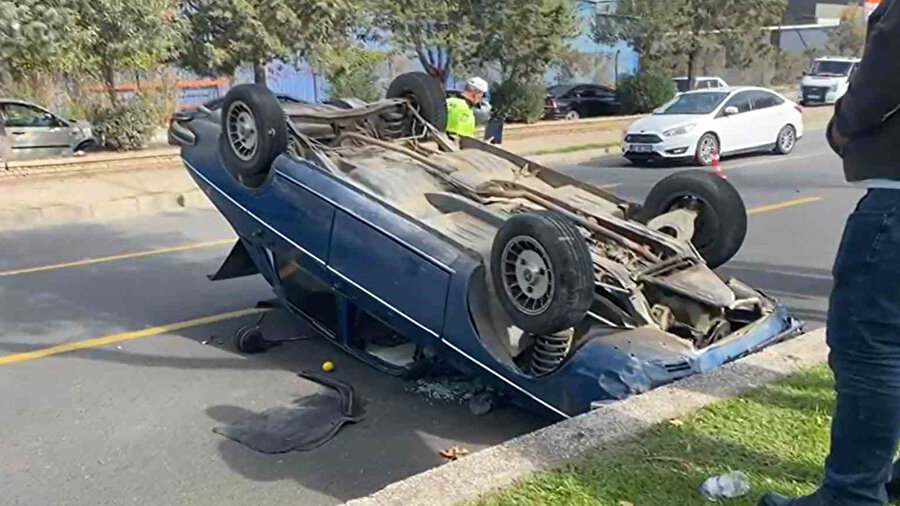 Aydın’da mucize kurtuluş! Takla atan araçtan burnu bile kanamadan çıktı
