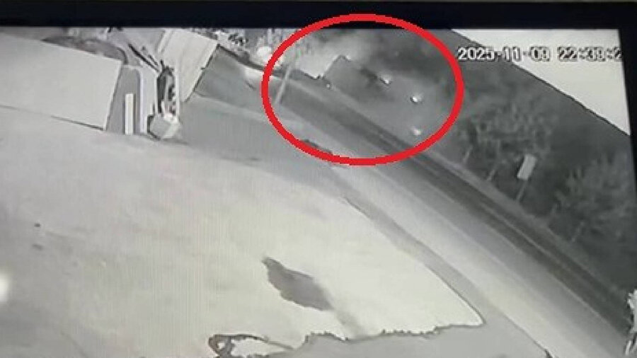 Kocaeli’de feci kaza: İşçileri taşıyan midibüs otomobille çarpıştı