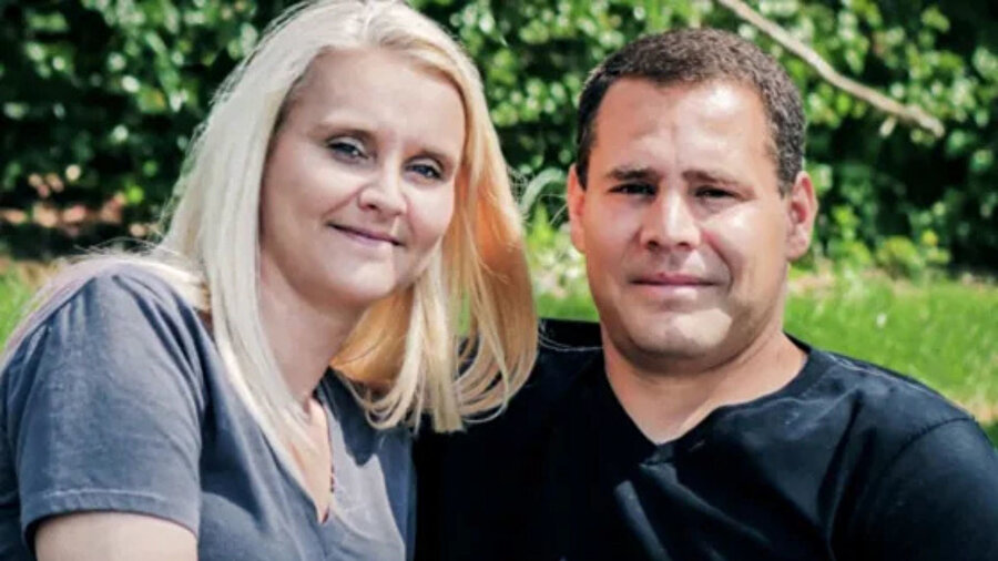 Crystal Rogers ve Brooks Houck