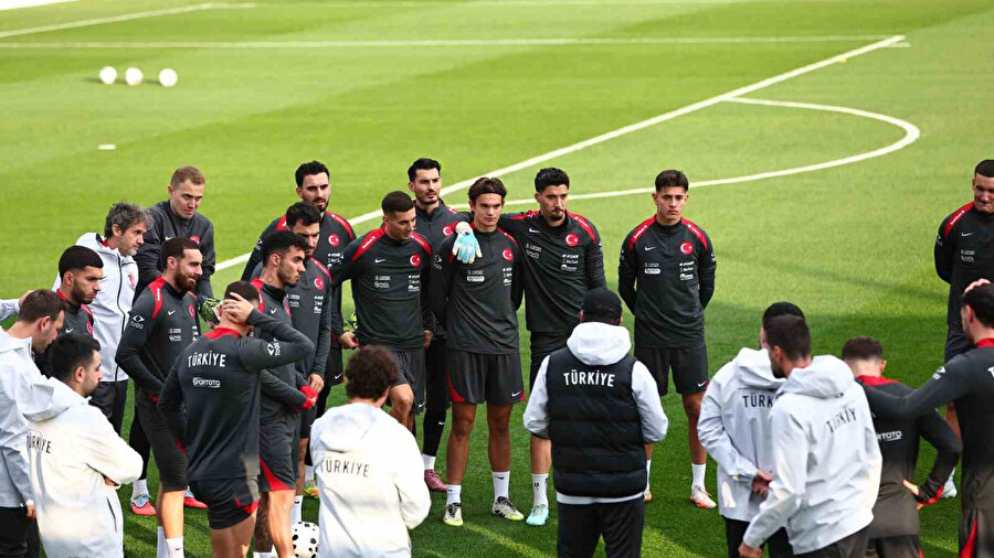 A Milli Futbol Takımı'nda Bulgaristan maçı hazırlığı sürüyor
