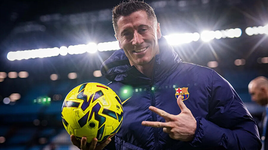 Fenerbahçe'nin transfer listesinde yer alıyor: Robert Lewandowski'den kritik karar