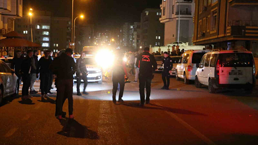 Park yeri bulamadı, düğündekilere ateş açtı: 7 yaralı