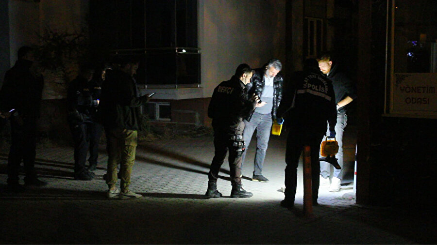 Malatya'da feci anlar: Hırsızlık şüphelilerini engelledi, tabancayla vuruldu