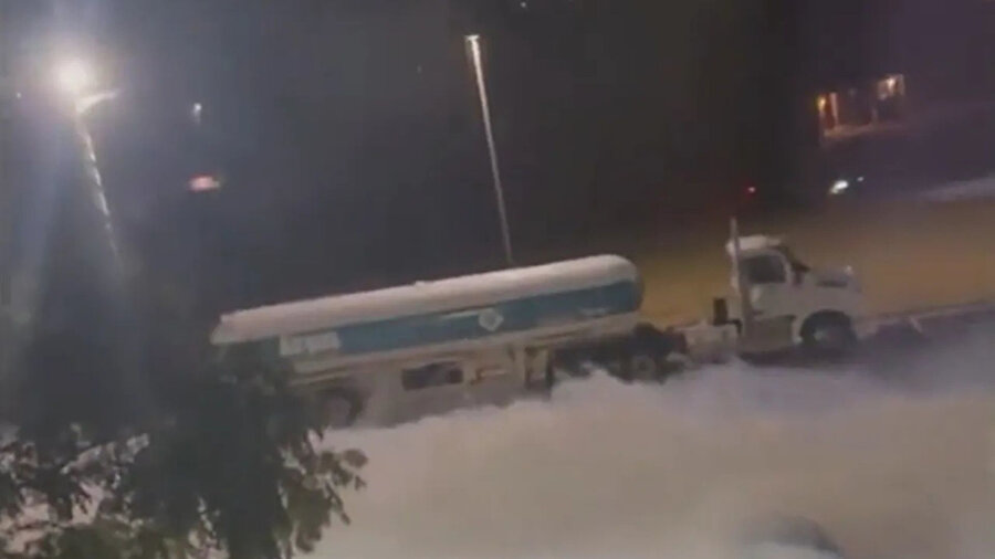 ​ABD’nin Oklahoma eyaletinde bir tankerden amonyak sızması sonucu 45 kişi hastaneye kaldırıldı.