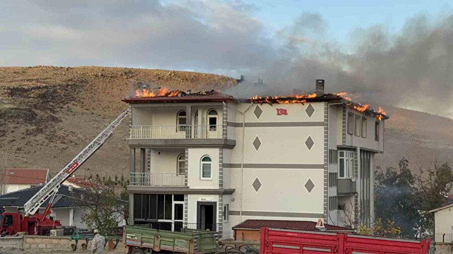 Konya'da müstakil evde yangın