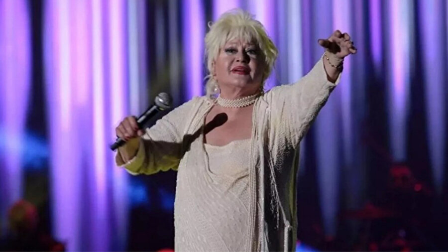 ABD'de vefat etmişti: Usta sanatçı Muazzez Abacı'nın cenazesi İstanbul'a getirildi