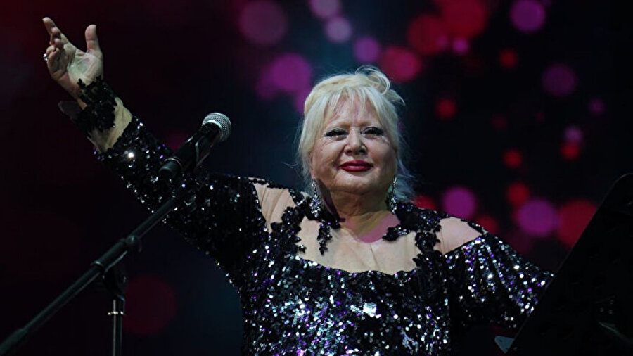 ABD'de hayatını kaybetmişti... Muazzez Abacı'nın kızı konuştu! İşte usta sanatçının ölüm nedeni