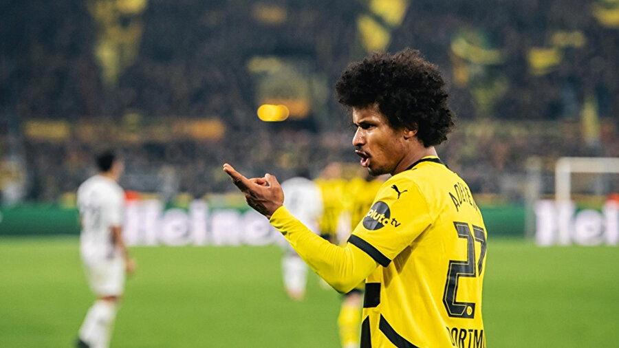 Genç yıldıza ceza kesildi: Yanında silah taşıyordu