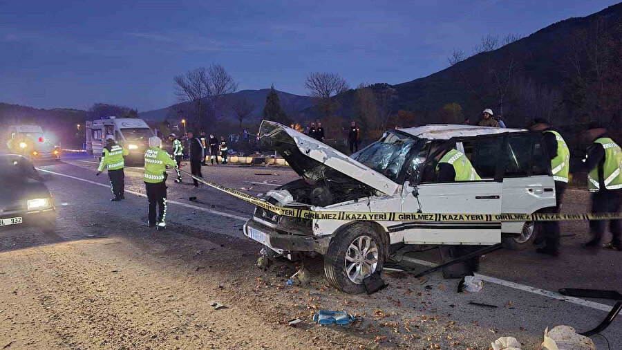 ​Karabük’te feci kaza: Mantar toplama dönüşü iki ölü, 7 yaralı​