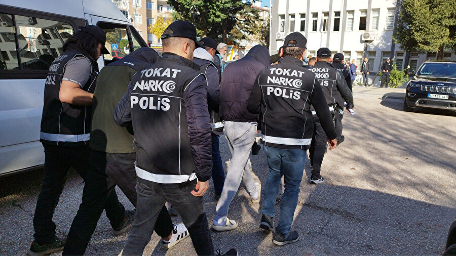Tokat’ta uyuşturucu operasyonu: Üç tutuklama