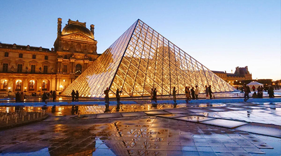 88 milyon euroluk mücevher çalınmıştı... Louvre Müzesi’nde yeni gelişme: Galeri kapatıldı!