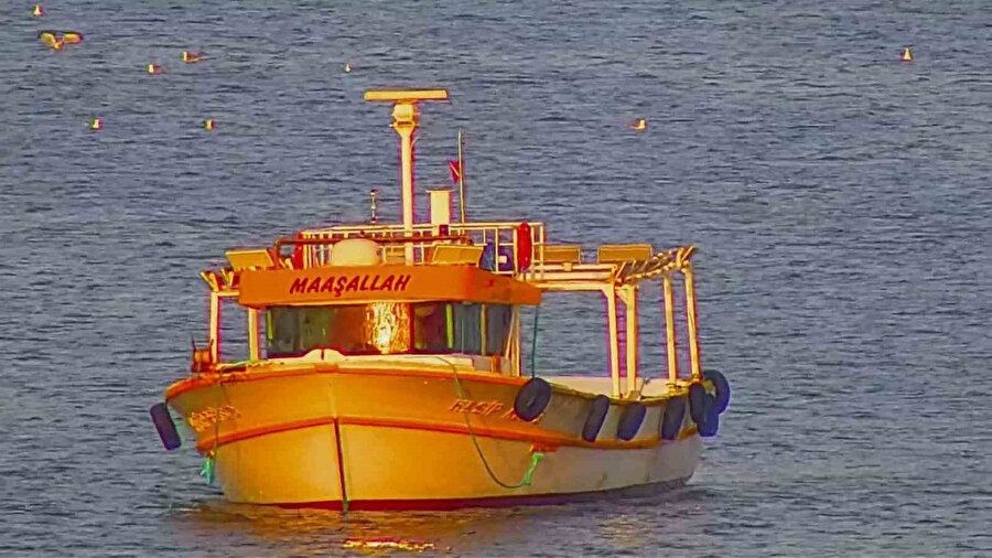 Ege'de gergin anlar: Yunan Sahil Güvenliği Türk Balıkçı teknesine ateş açtı