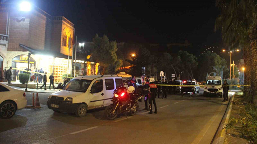 Şanlıurfa’da baharatçı dükkanına silahlı saldırı: Bir ağır yaralı