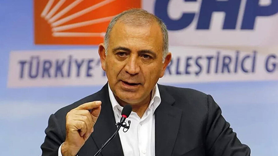 CHP İstanbul İl Başkanlığı görevine getirilen Gürsel Tekin